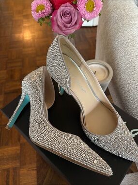 Betsey Johnson Hazil D’Orsay Heels.  Silver Crystal Pointed-Toe Pumps. New/9